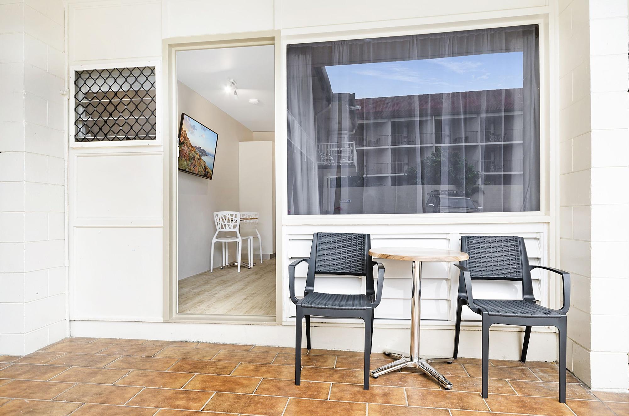 Beach House Motel Townsville Exterior photo
