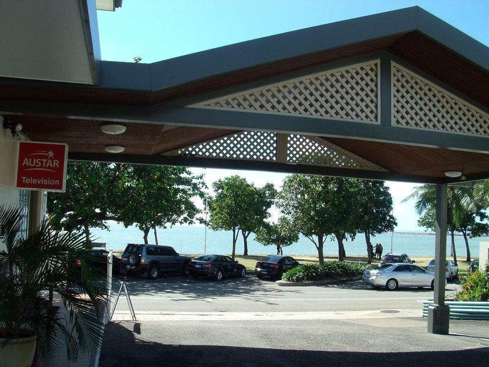 Beach House Motel Townsville Exterior photo