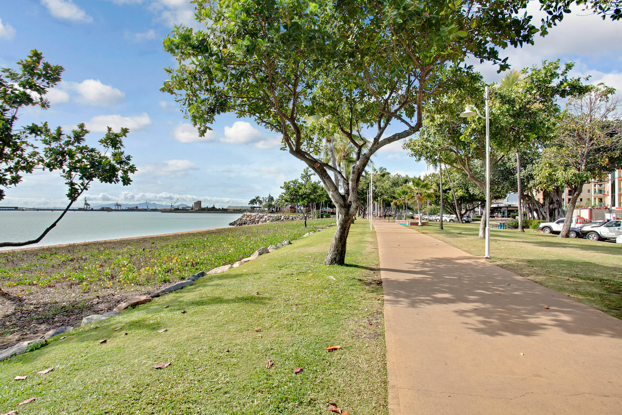 Beach House Motel Townsville Exterior photo